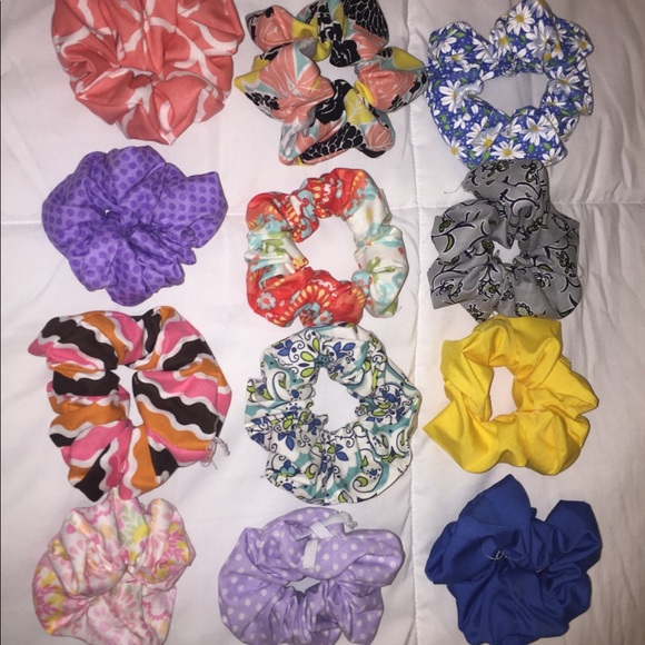 scrunches - Picture 1 of 1